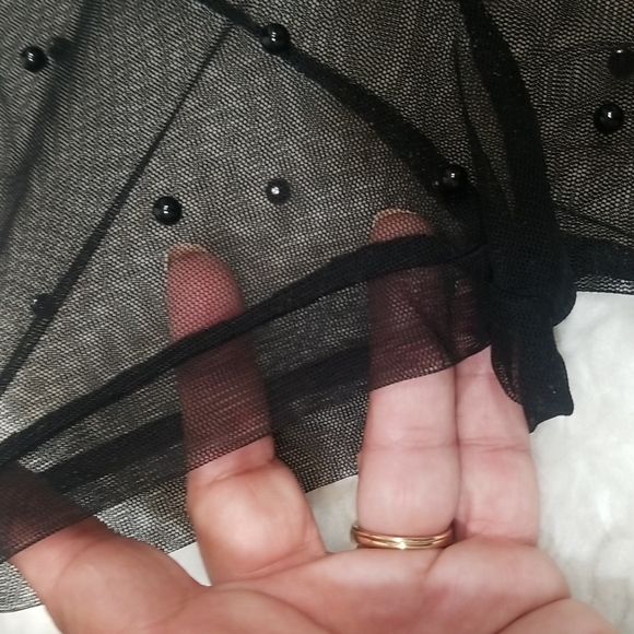 Zara Sheer Short Sleeves Top, black pearls. L - Picture 9 of 9